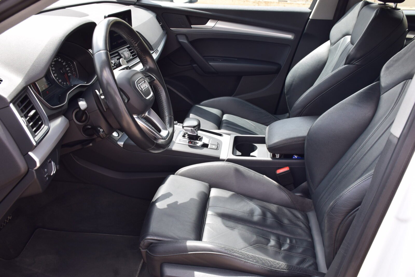 AUDI Q5 2.0TDI Quatto S Tronic