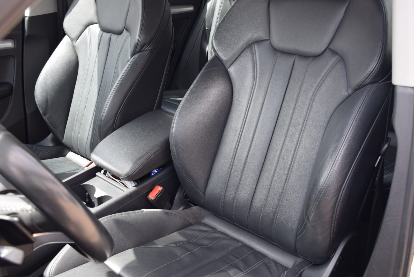 AUDI Q5 2.0TDI Quatto S Tronic