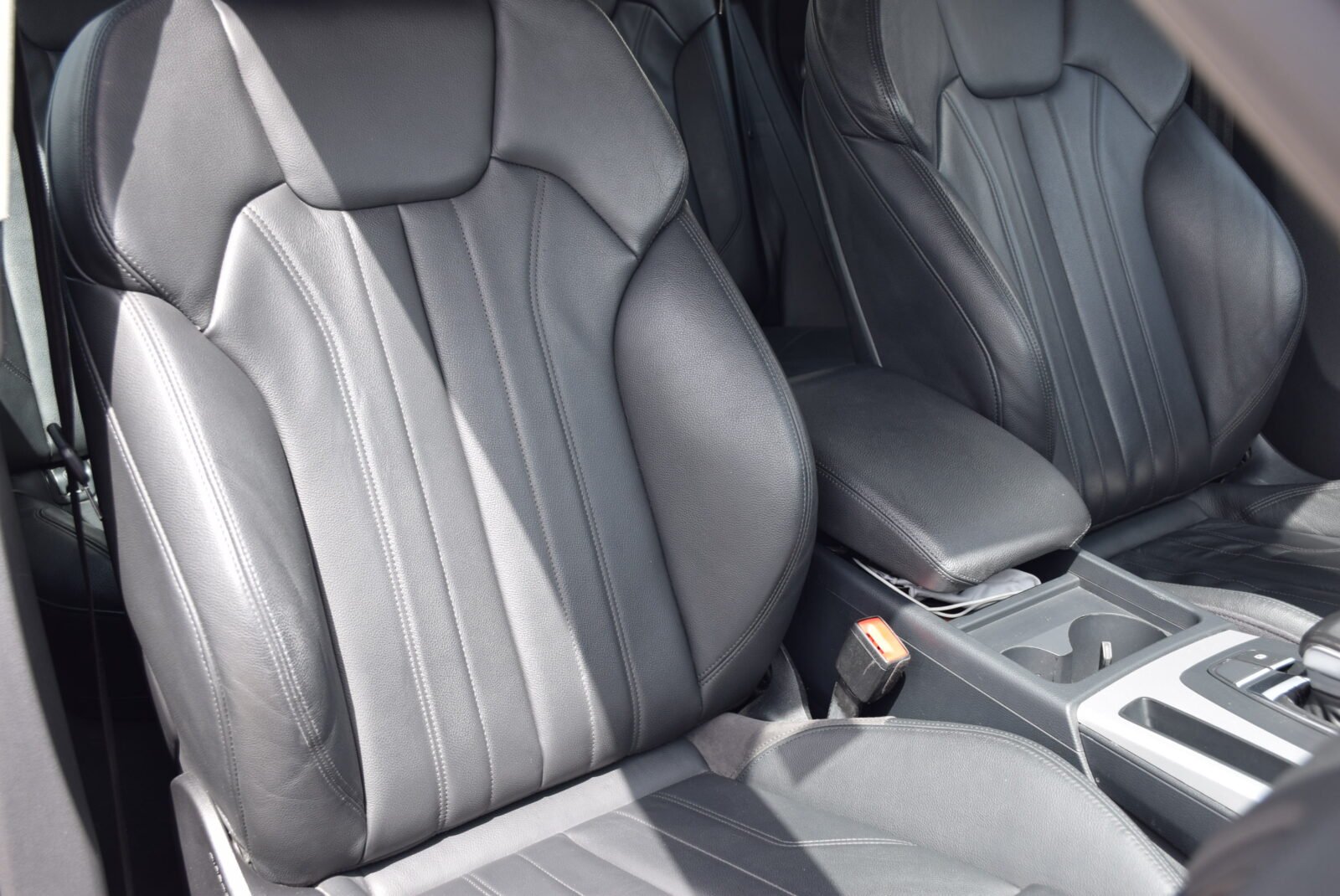 AUDI Q5 2.0TDI Quatto S Tronic