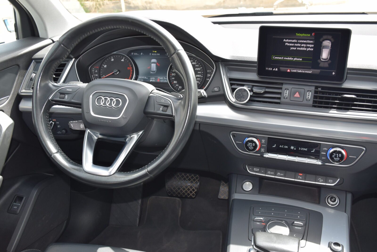 AUDI Q5 2.0TDI Quatto S Tronic