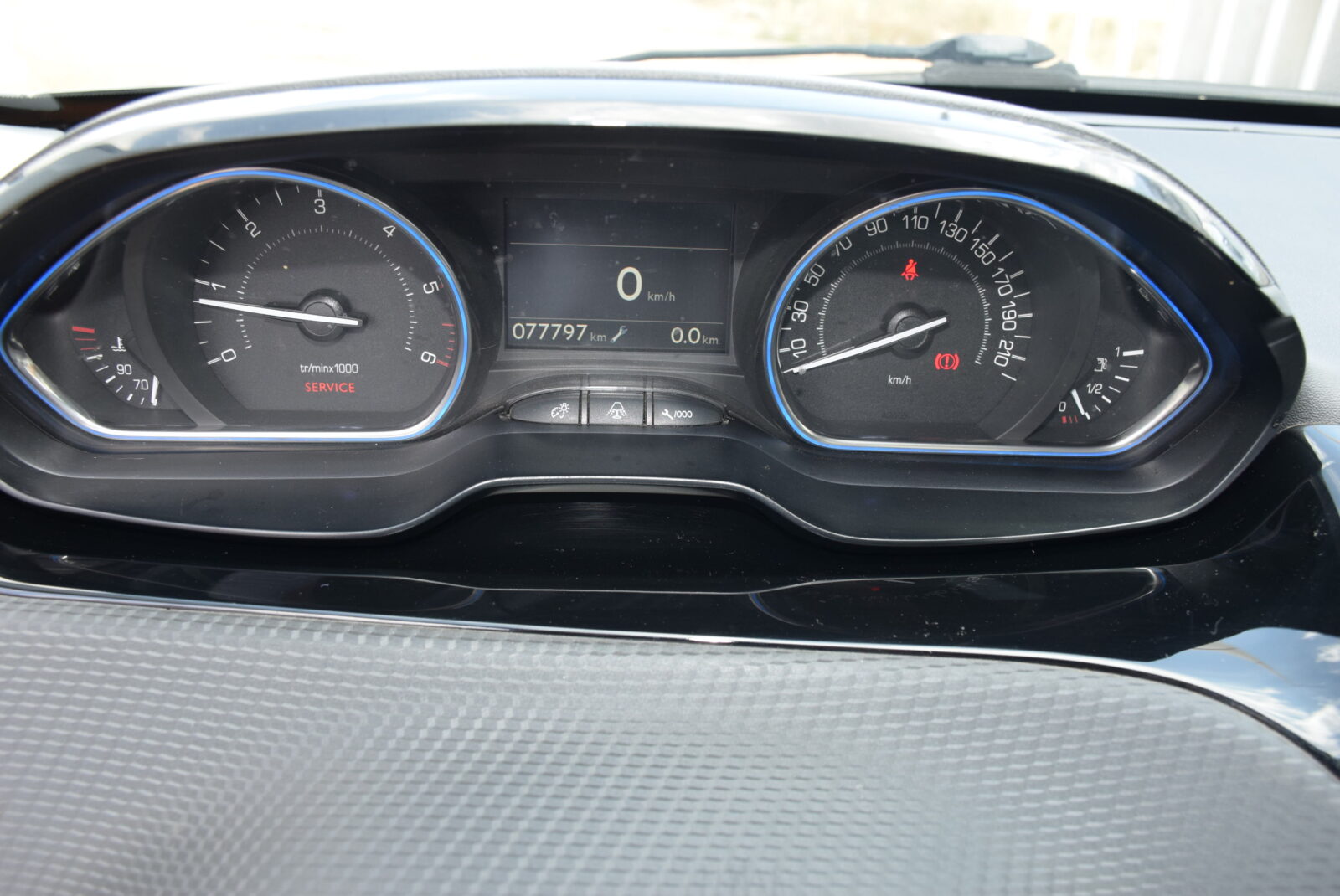 PEUGEOT Allure 1.6Hdi 100