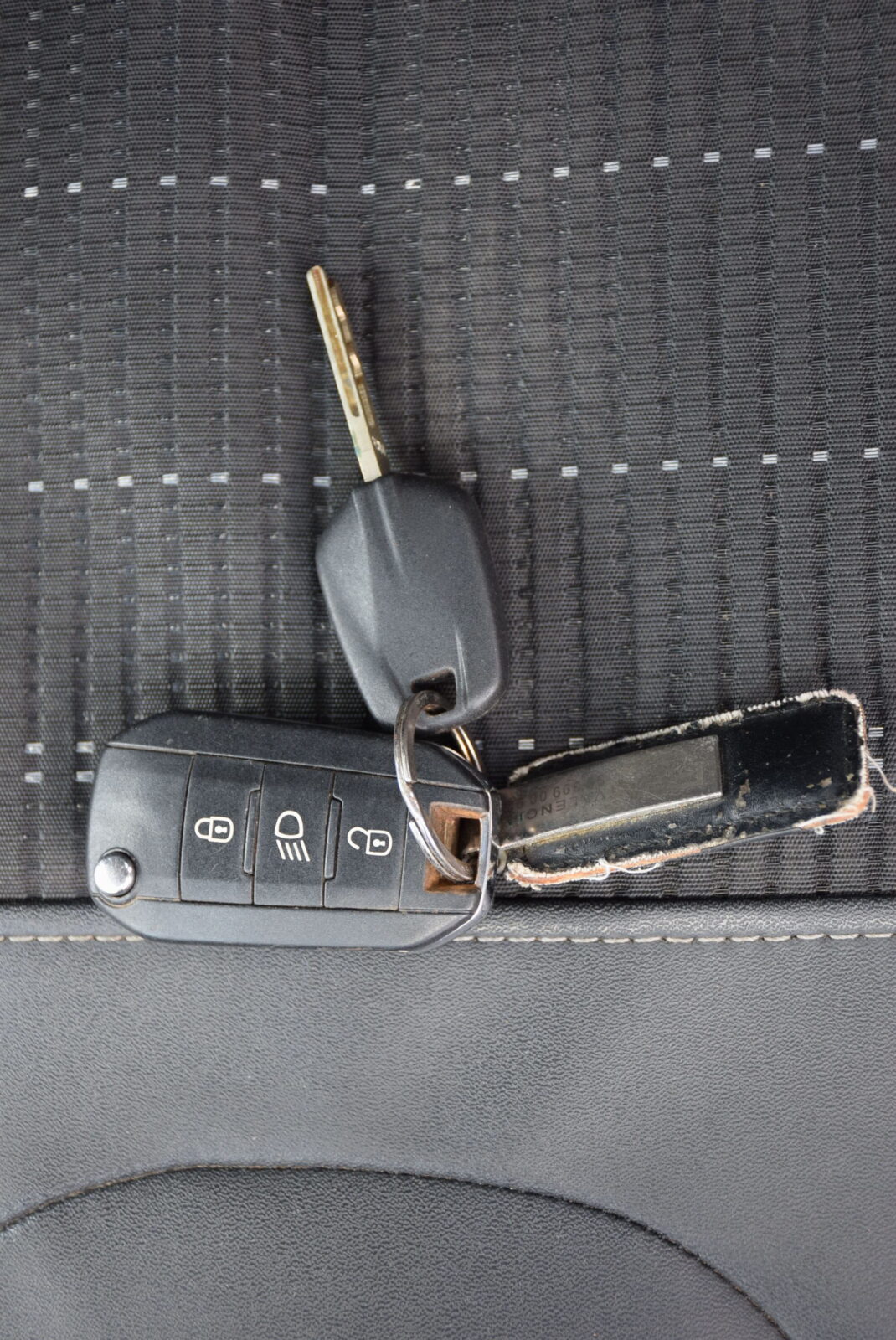 PEUGEOT Allure 1.6Hdi 100