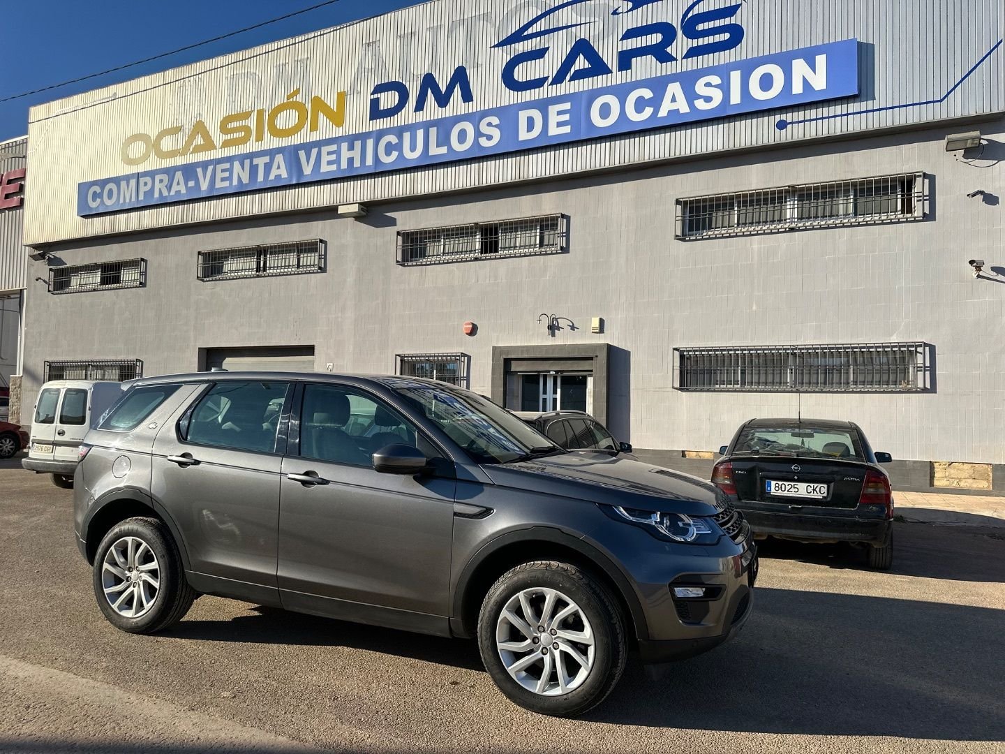 LAND-ROVER DISCOVERY SPORT 2.0L TD4 SE 150