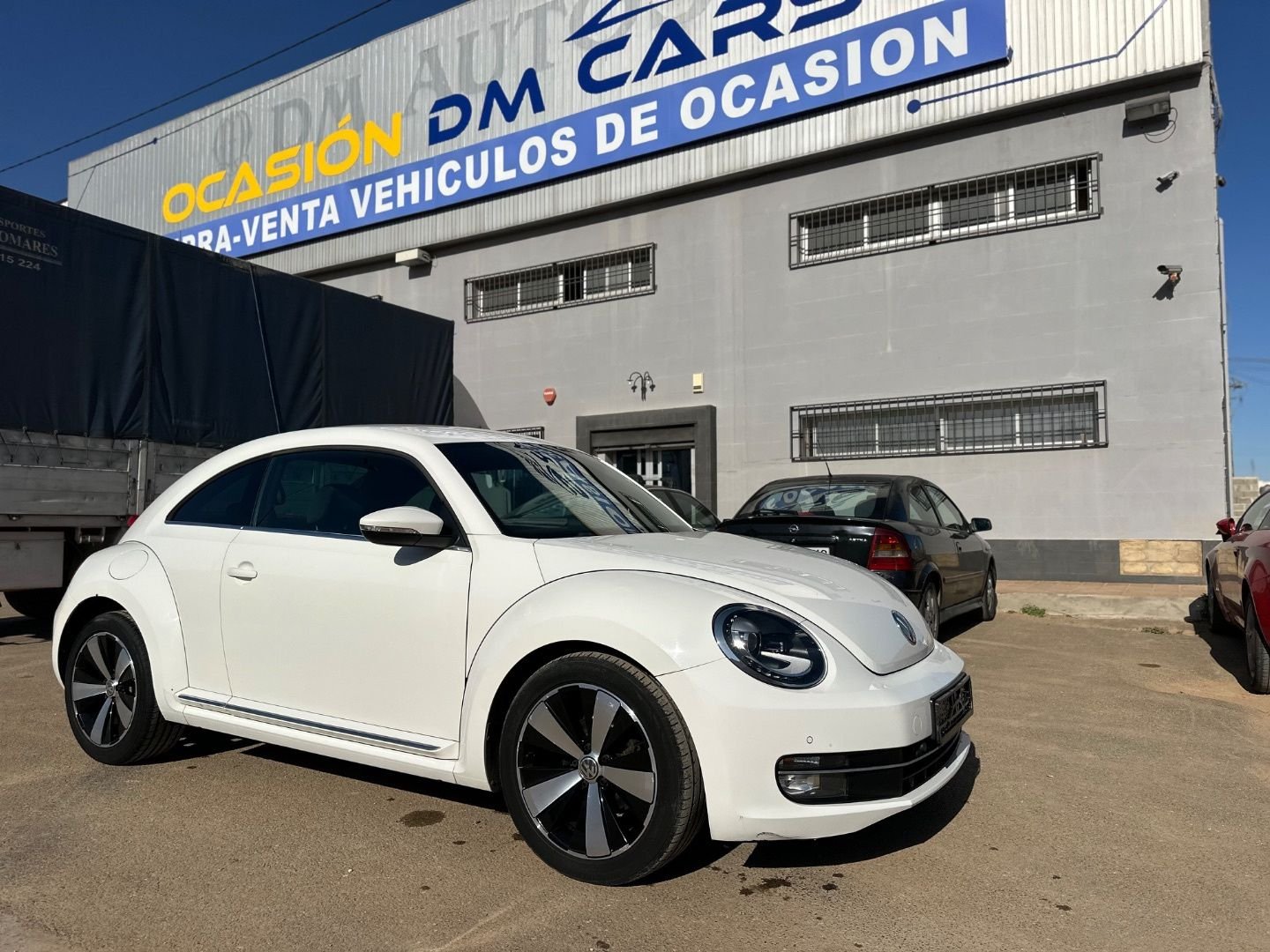 VOLKSWAGEN Beetle 1.2 TSI Design