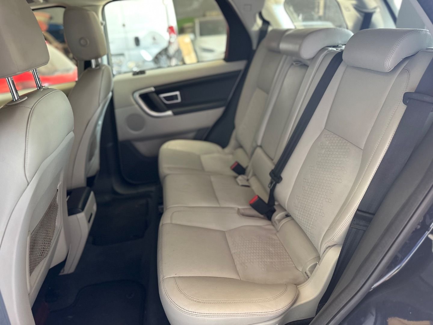 LAND-ROVER DISCOVERY SPORT 2.0L TD4 SE 150