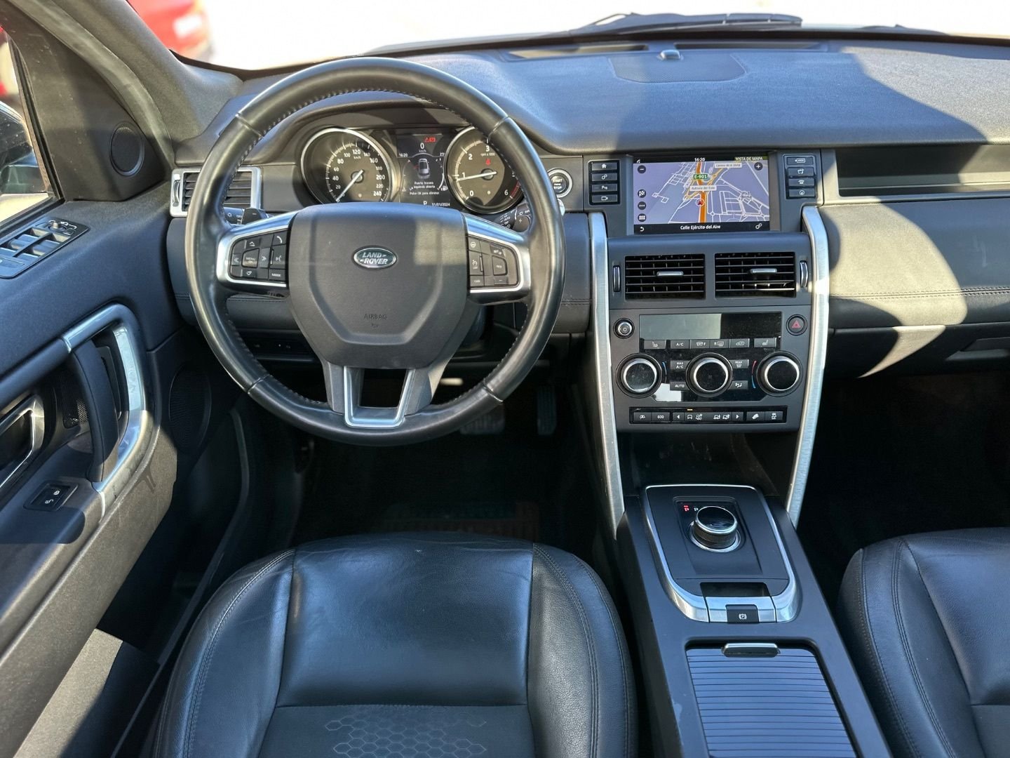 LAND-ROVER DISCOVERY SPORT 2.0L TD4 SE 150