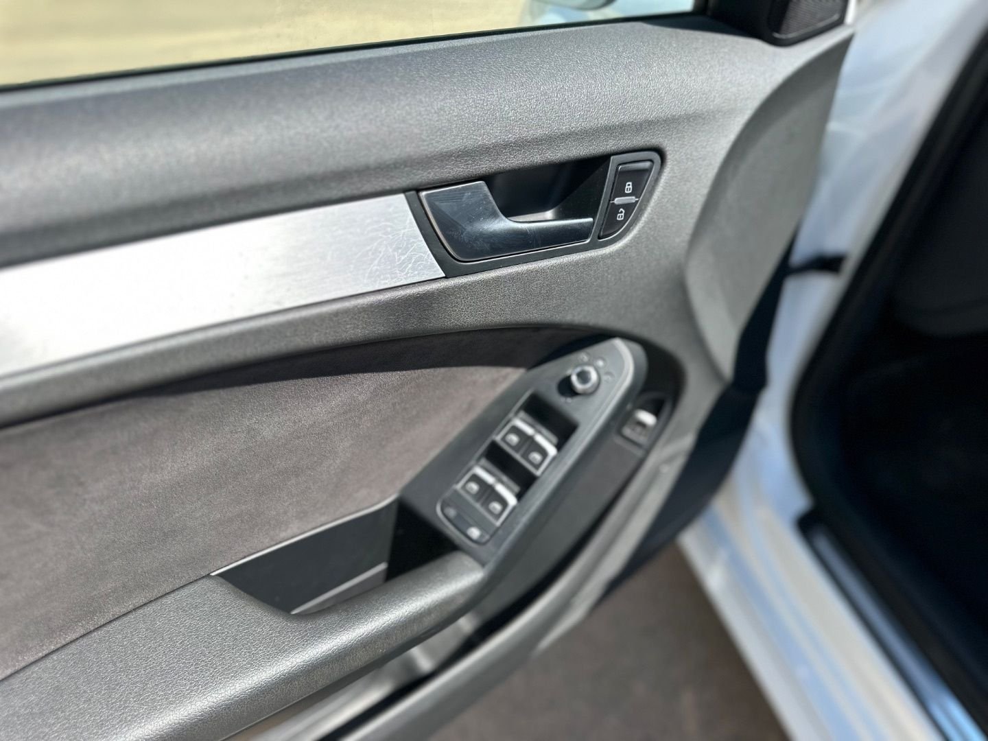 AUDI A4 Avant 2.0TDI Quatto S Tronic