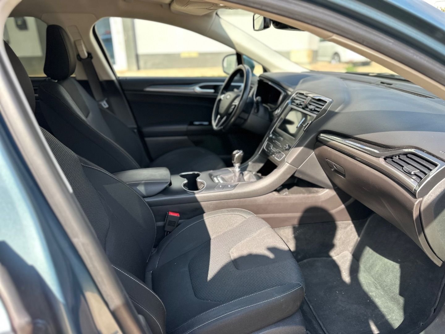 FORD Mondeo 1.5 EcoBoost Titanium