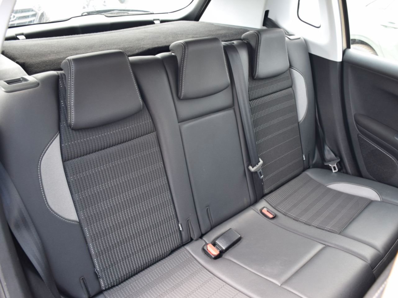 PEUGEOT 2008 Allure 1.6Hdi 100