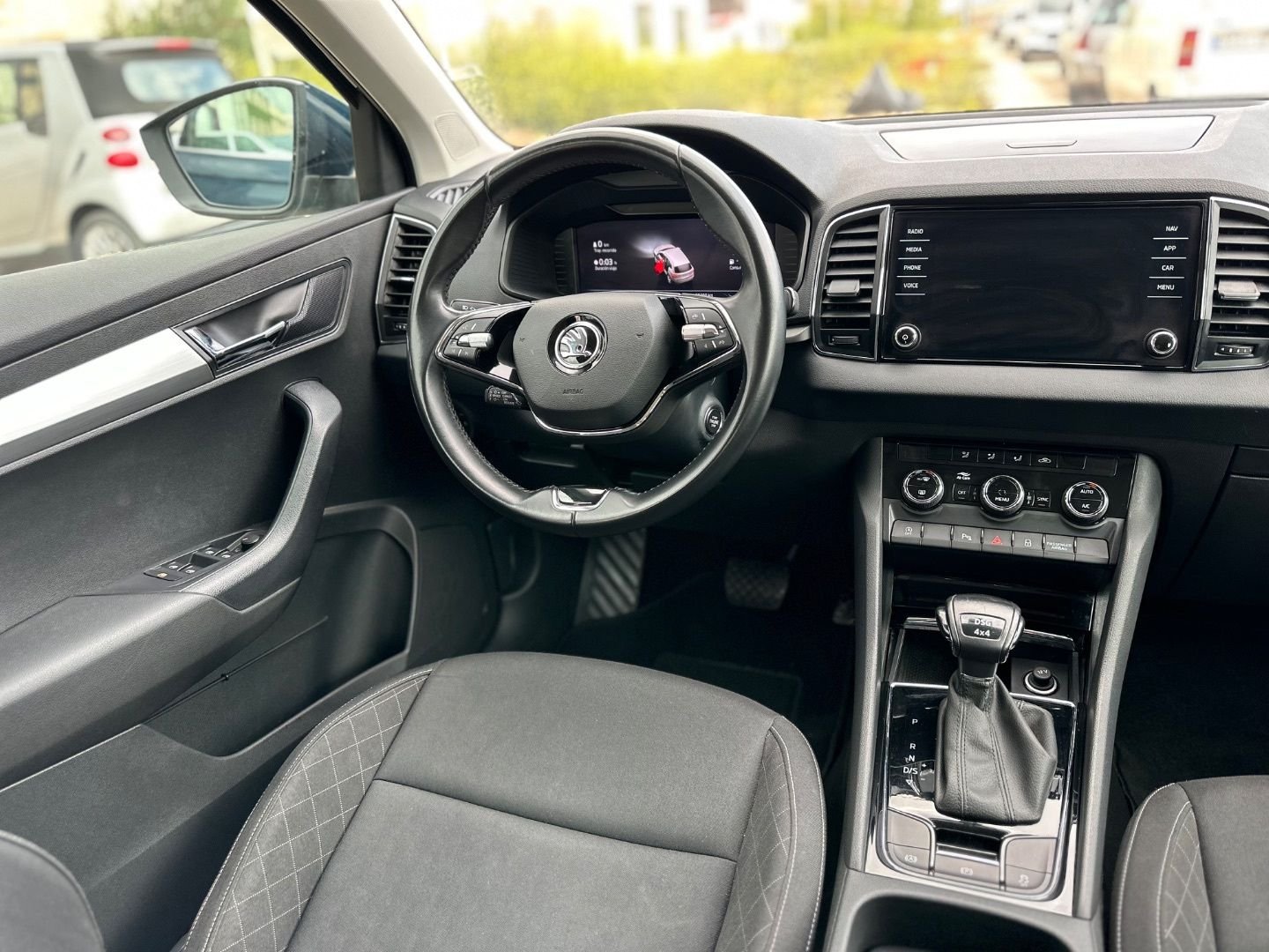 SKODA Karoq 2.0TDi DSG 4x4