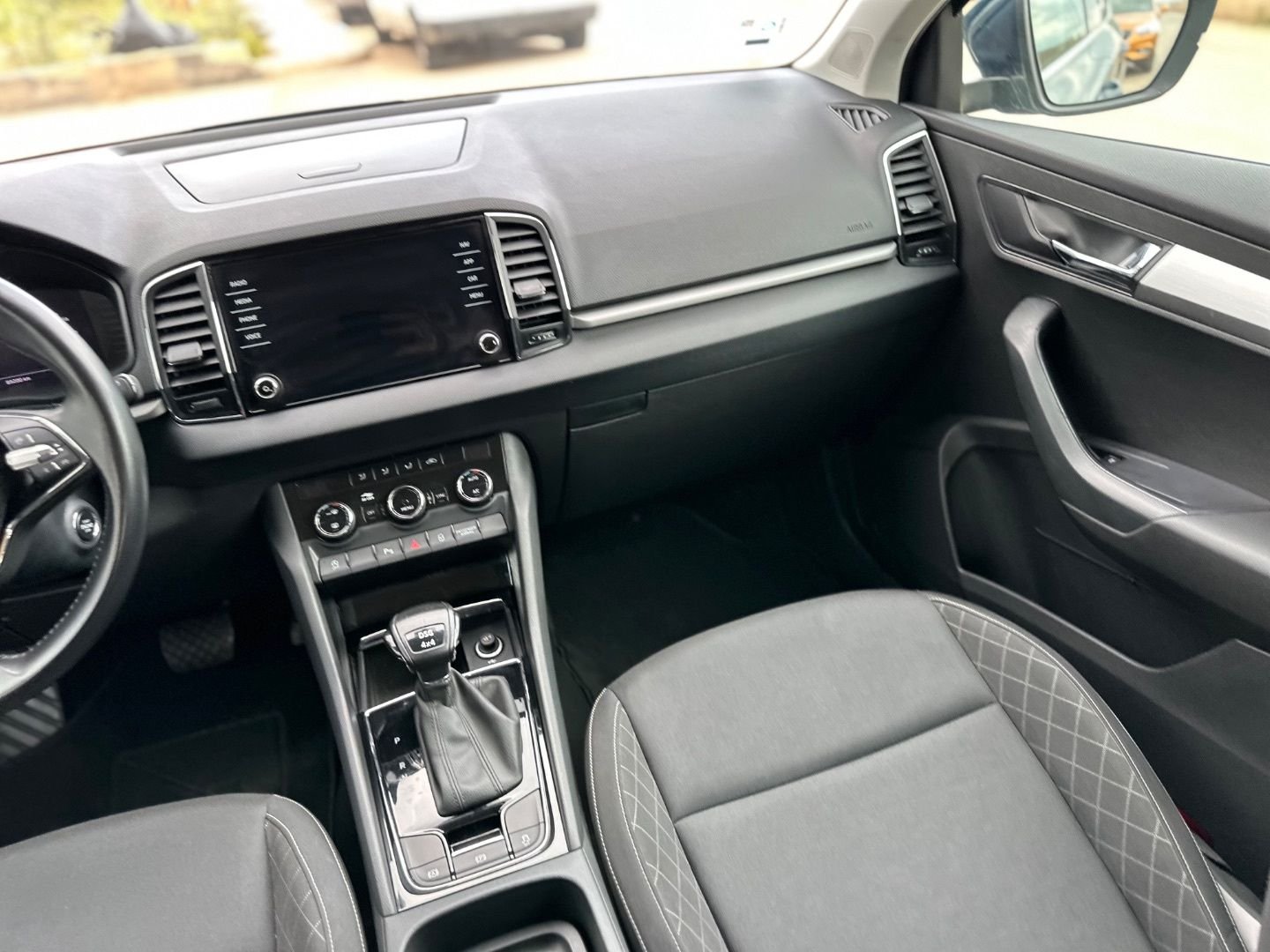 SKODA Karoq 2.0TDi DSG 4x4