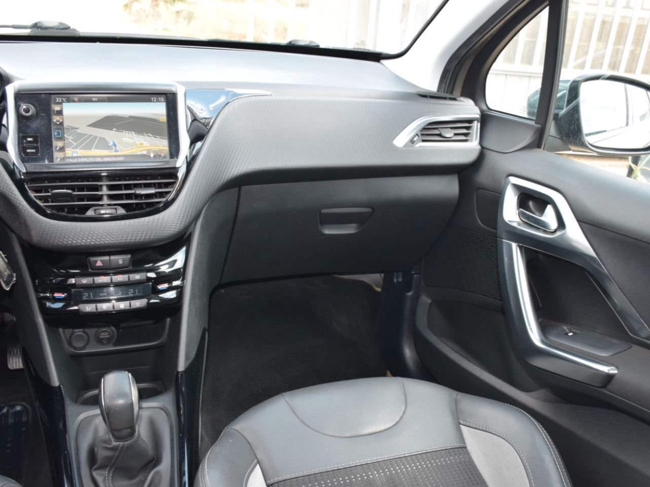 PEUGEOT 2008 Allure 1.6Hdi 100
