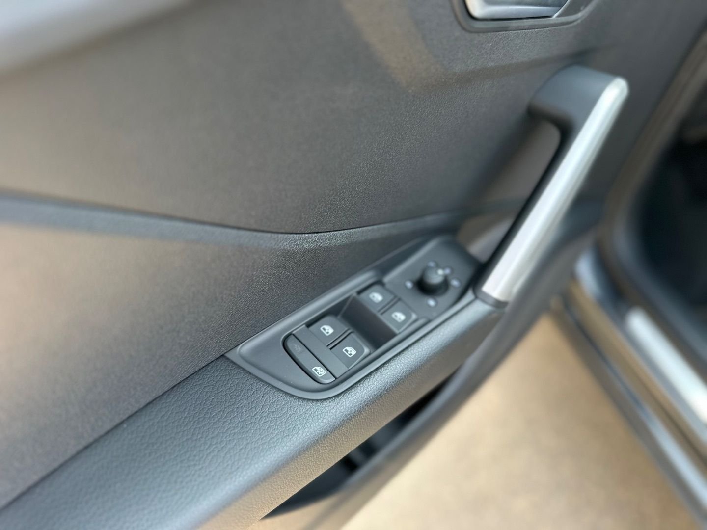 AUDI Q2 35TFSI Advanced STronic