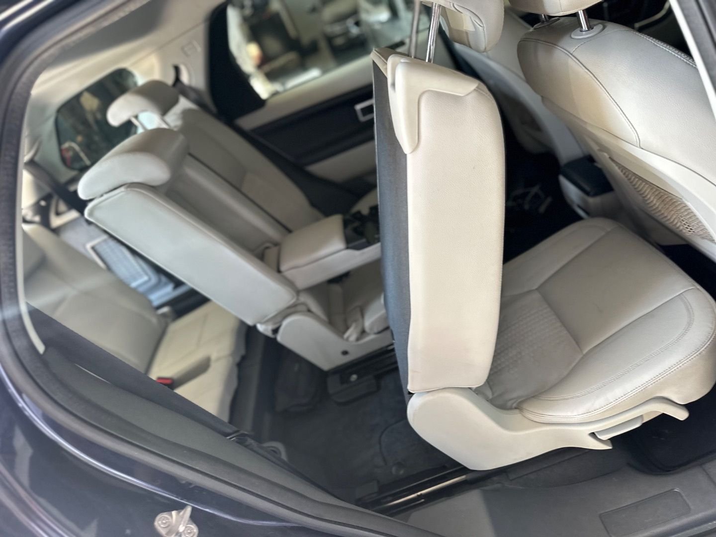 LAND-ROVER DISCOVERY SPORT 2.0L TD4 SE 150