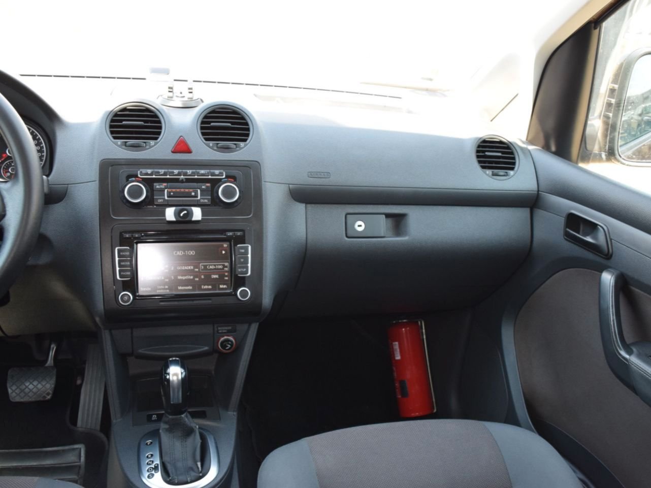 VOLKSWAGEN Caddy Kombi 1.6Tdi DSG
