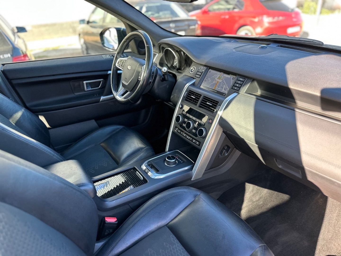 LAND-ROVER DISCOVERY SPORT 2.0L TD4 SE 150