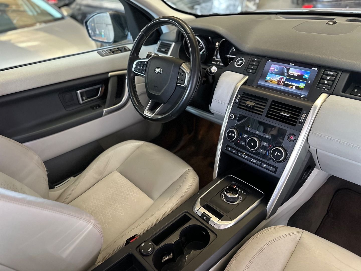 LAND-ROVER DISCOVERY SPORT 2.0L TD4 SE 150