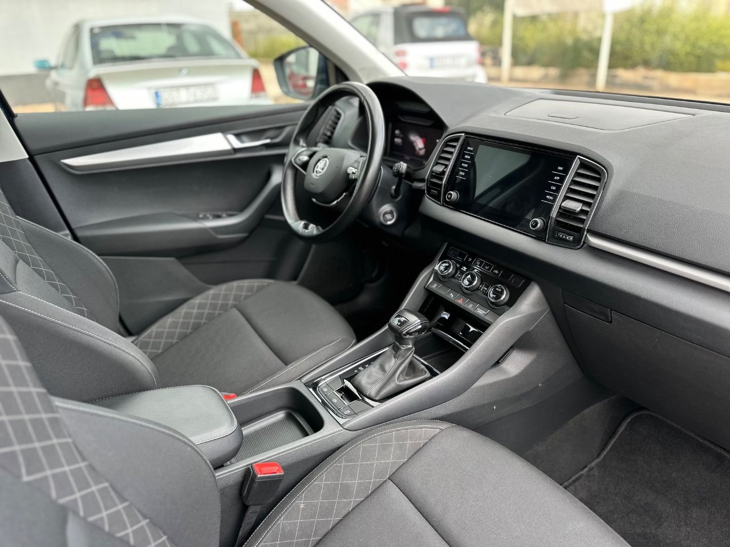 SKODA Karoq 2.0TDi DSG 4x4