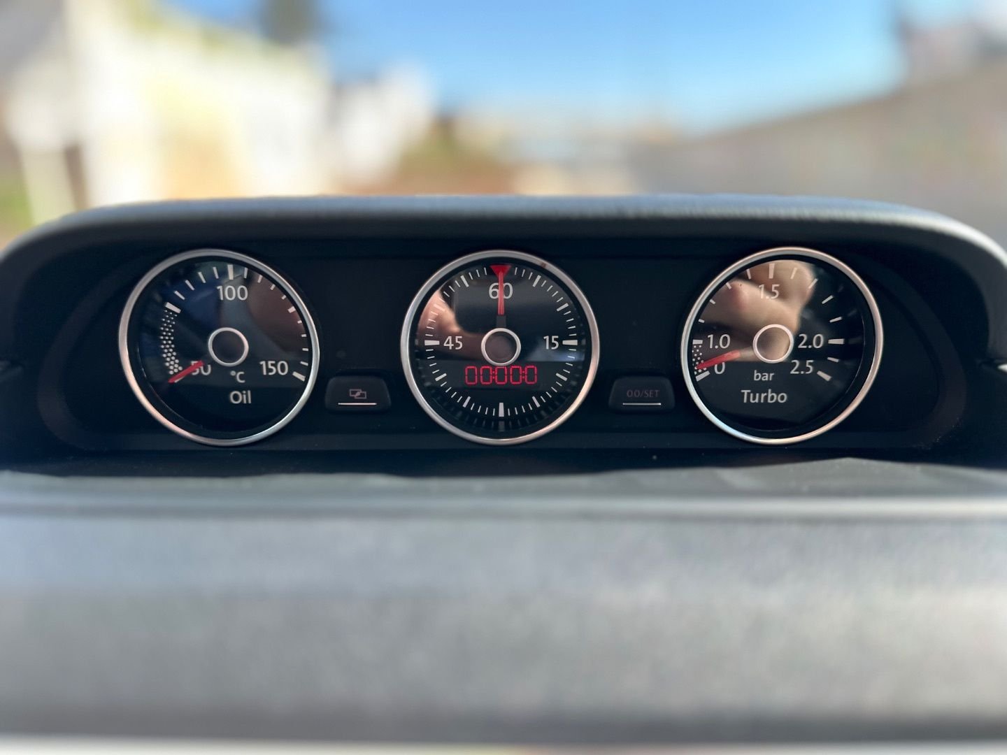 VOLKSWAGEN Beetle 1.2 TSI Design
