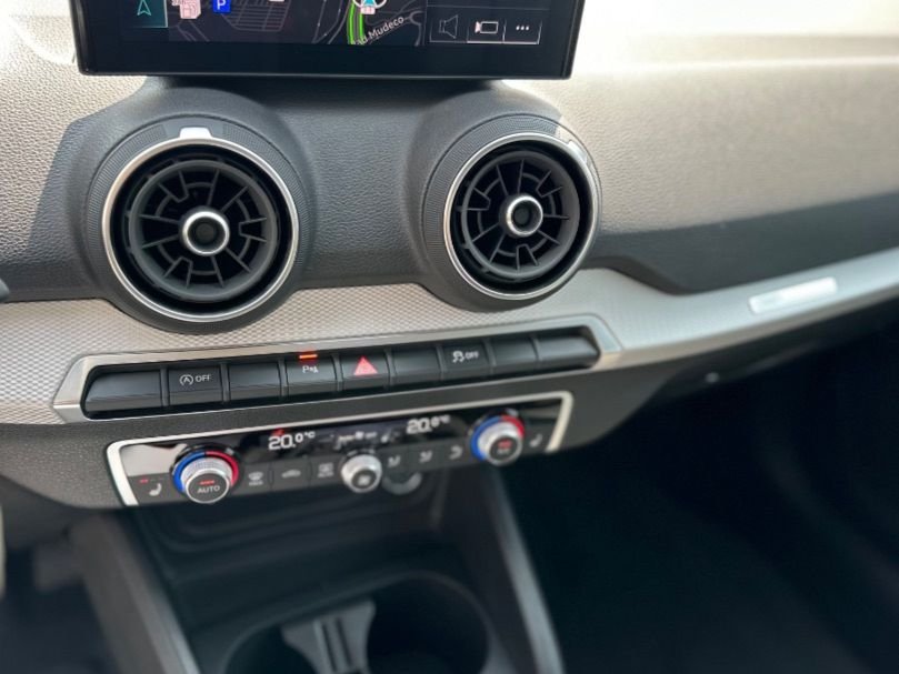 AUDI Q2 35TFSI Advanced STronic