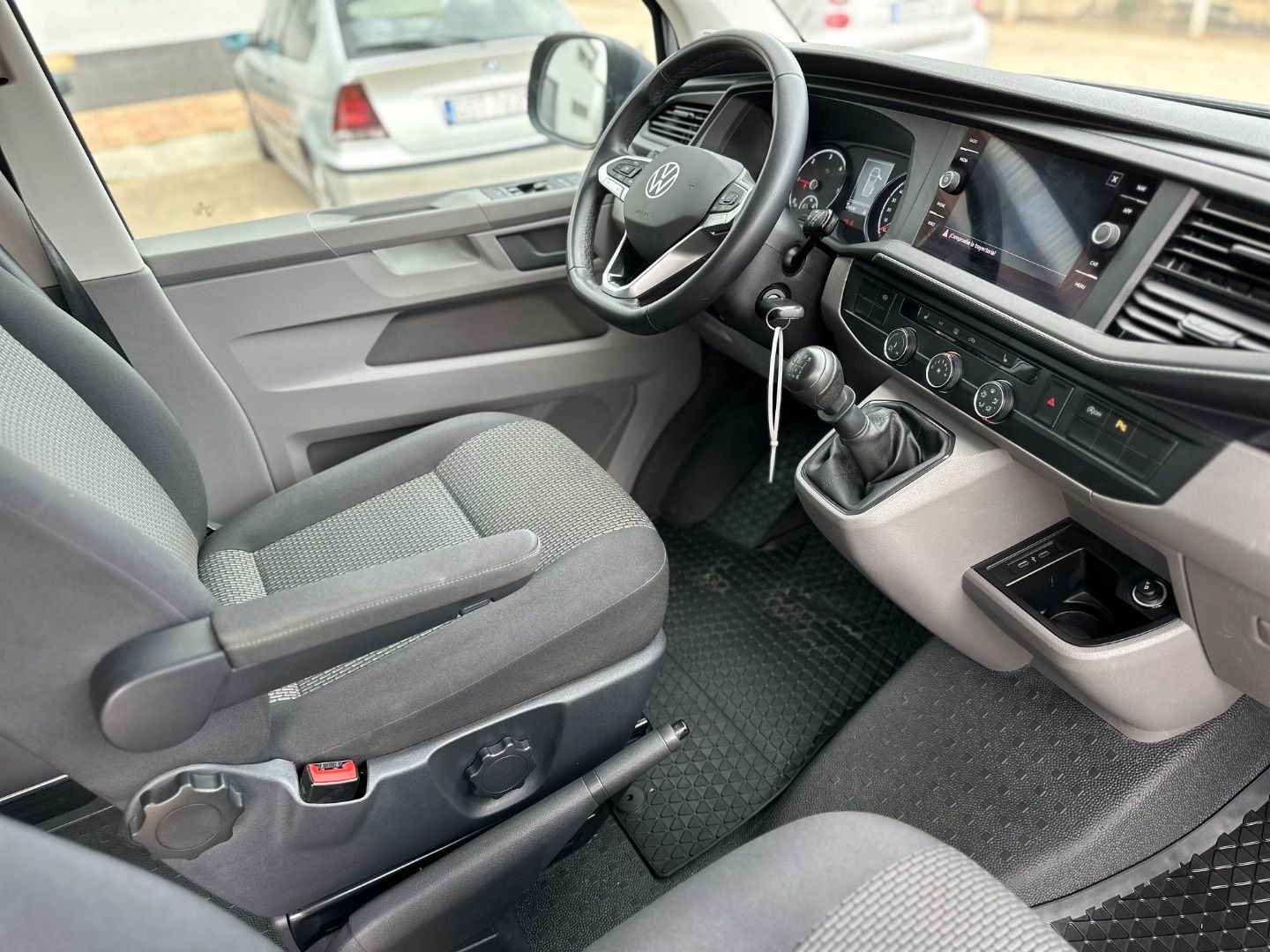 VOLKSWAGEN Transporter Mixto 2.0 TDI 