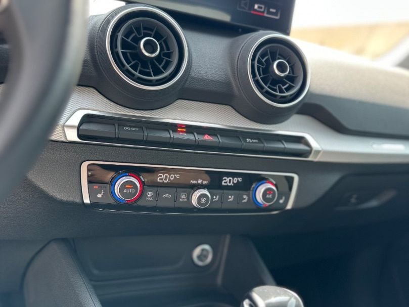AUDI Q2 35TFSI Advanced STronic
