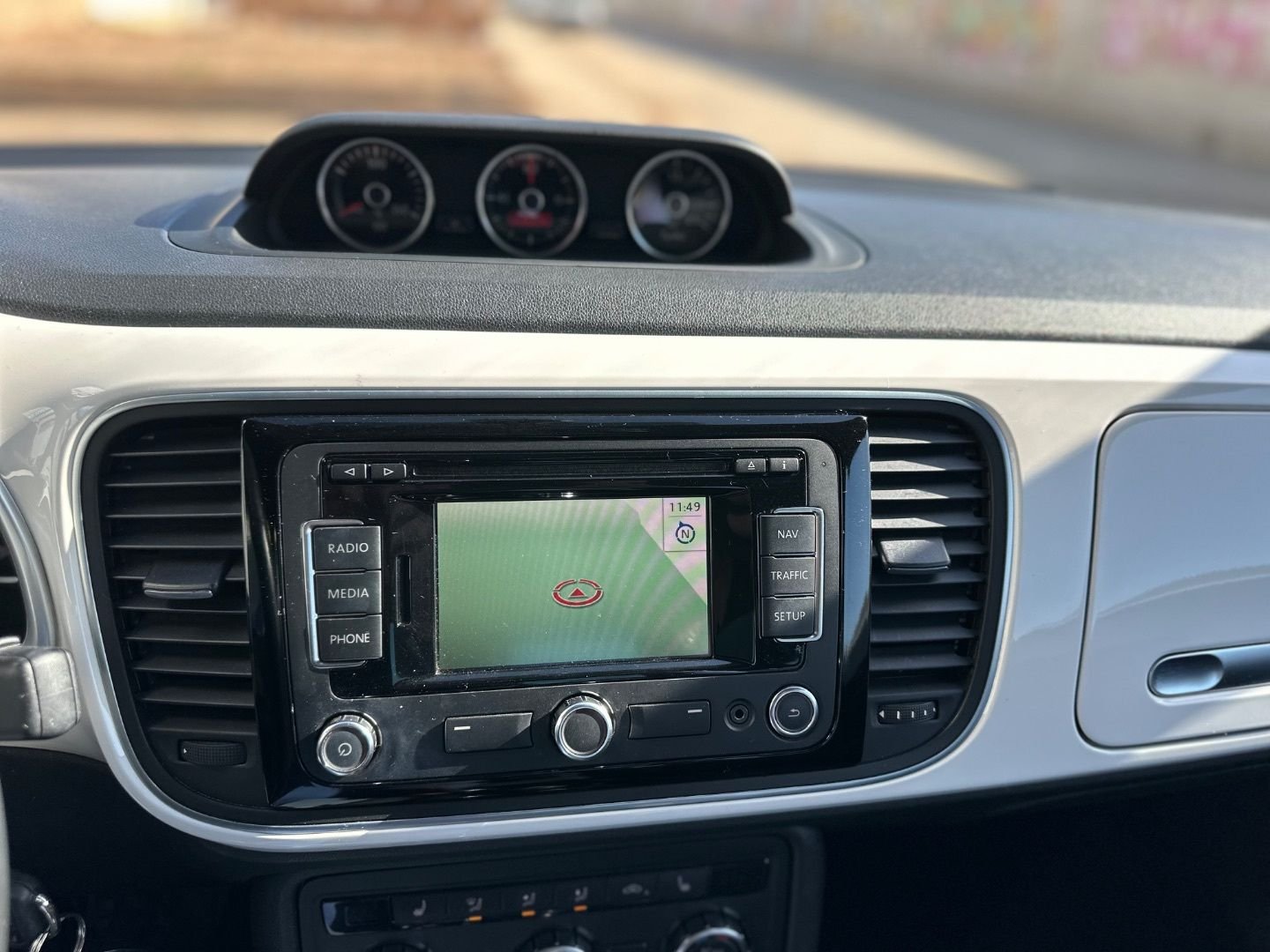 VOLKSWAGEN Beetle 1.2 TSI Design
