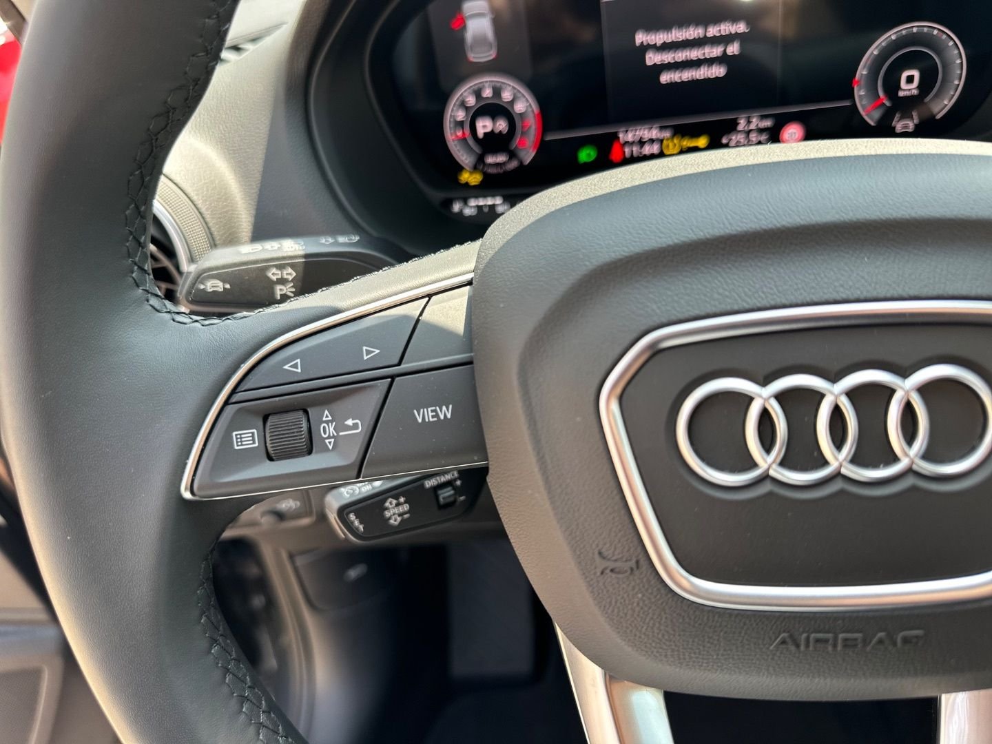 AUDI Q2 35TFSI Advanced STronic