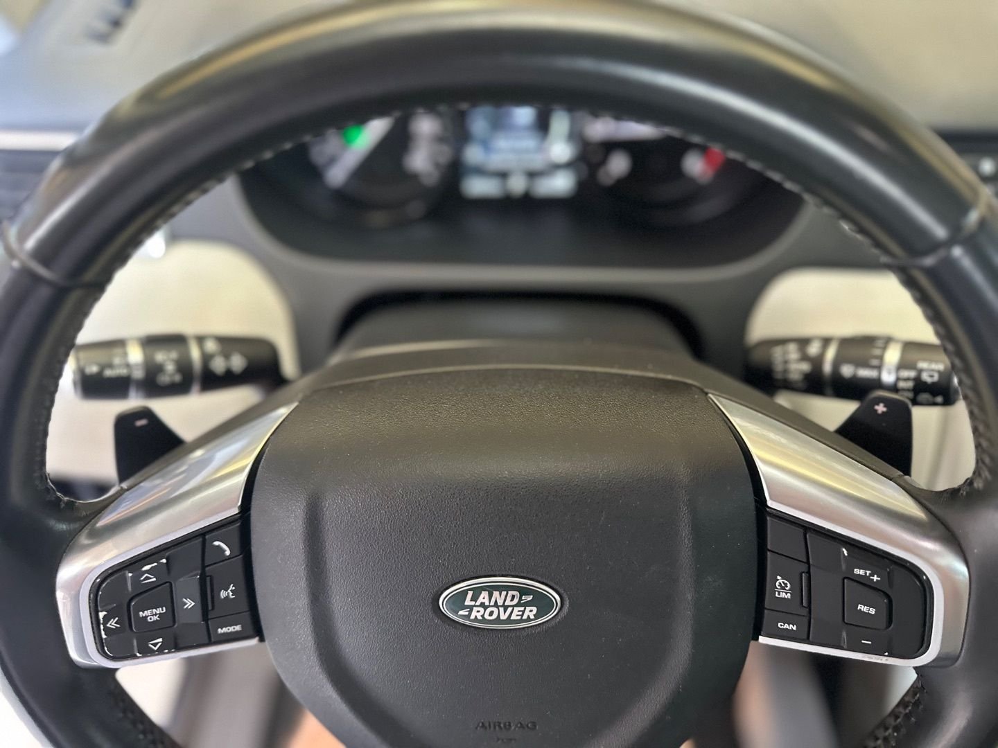 LAND-ROVER DISCOVERY SPORT 2.0L TD4 SE 150