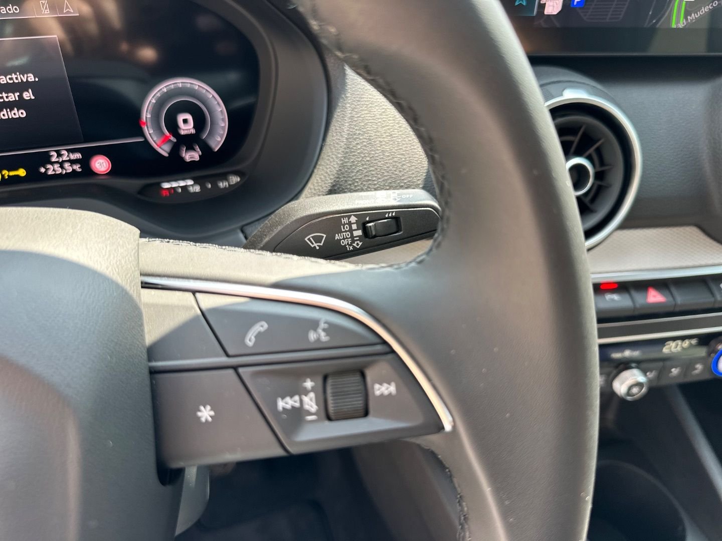 AUDI Q2 35TFSI Advanced STronic