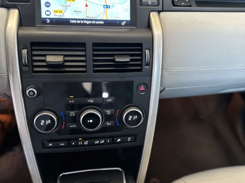 LAND-ROVER DISCOVERY SPORT 2.0L TD4 SE 150