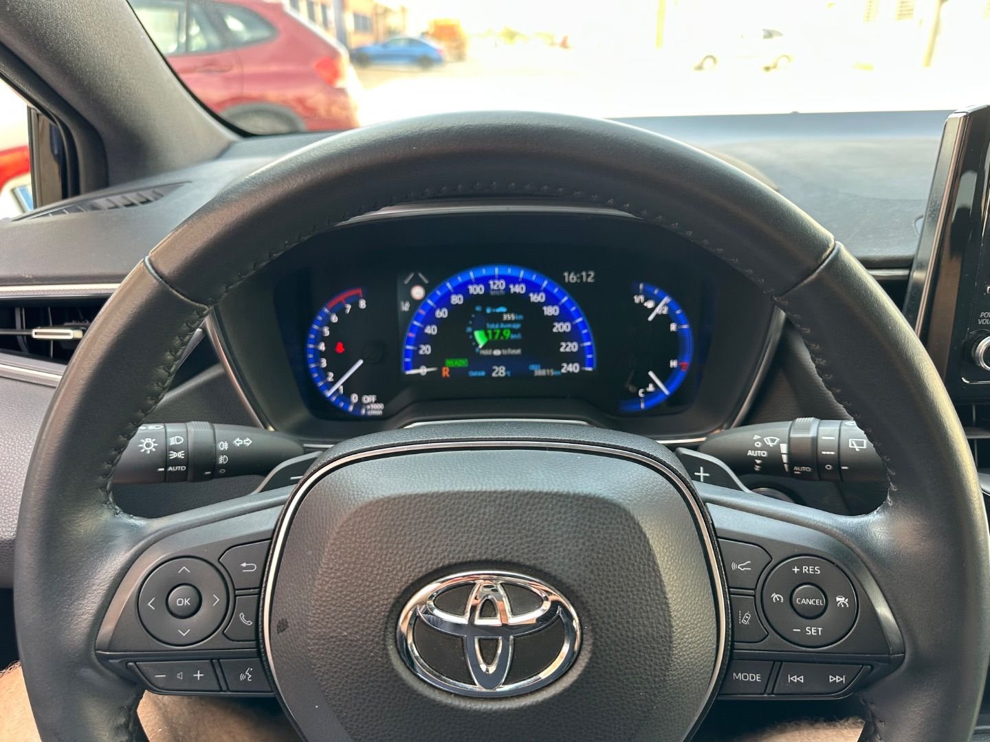 TOYOTA COROLLA 200H Hybrid Touring