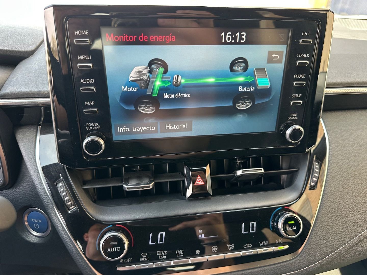 TOYOTA COROLLA 200H Hybrid Touring
