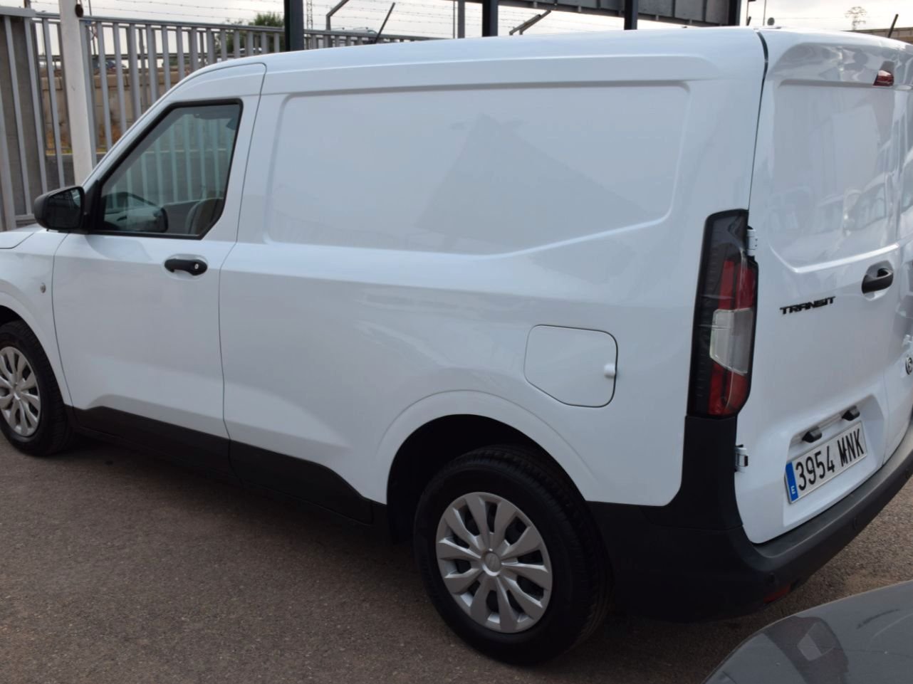 FORD Transit Courier Van 1.5TDci 