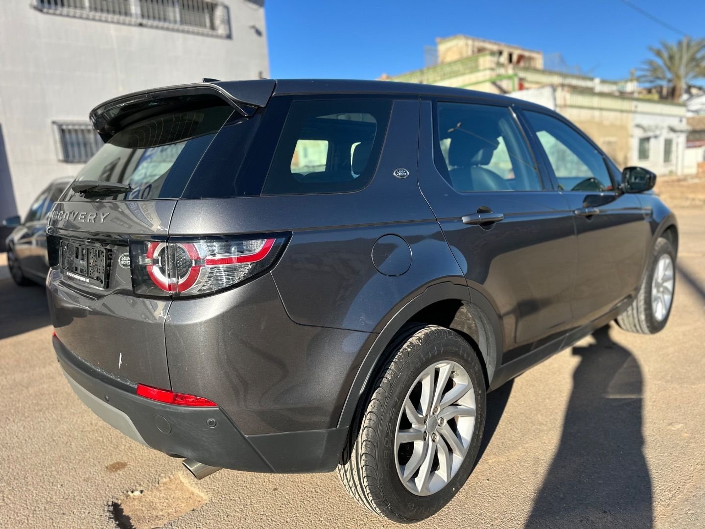 LAND-ROVER DISCOVERY SPORT 2.0L TD4 SE 150