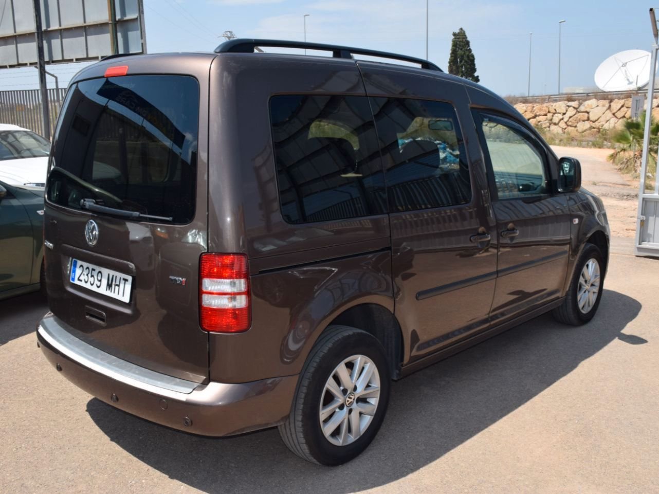 VOLKSWAGEN Caddy Kombi 1.6Tdi DSG