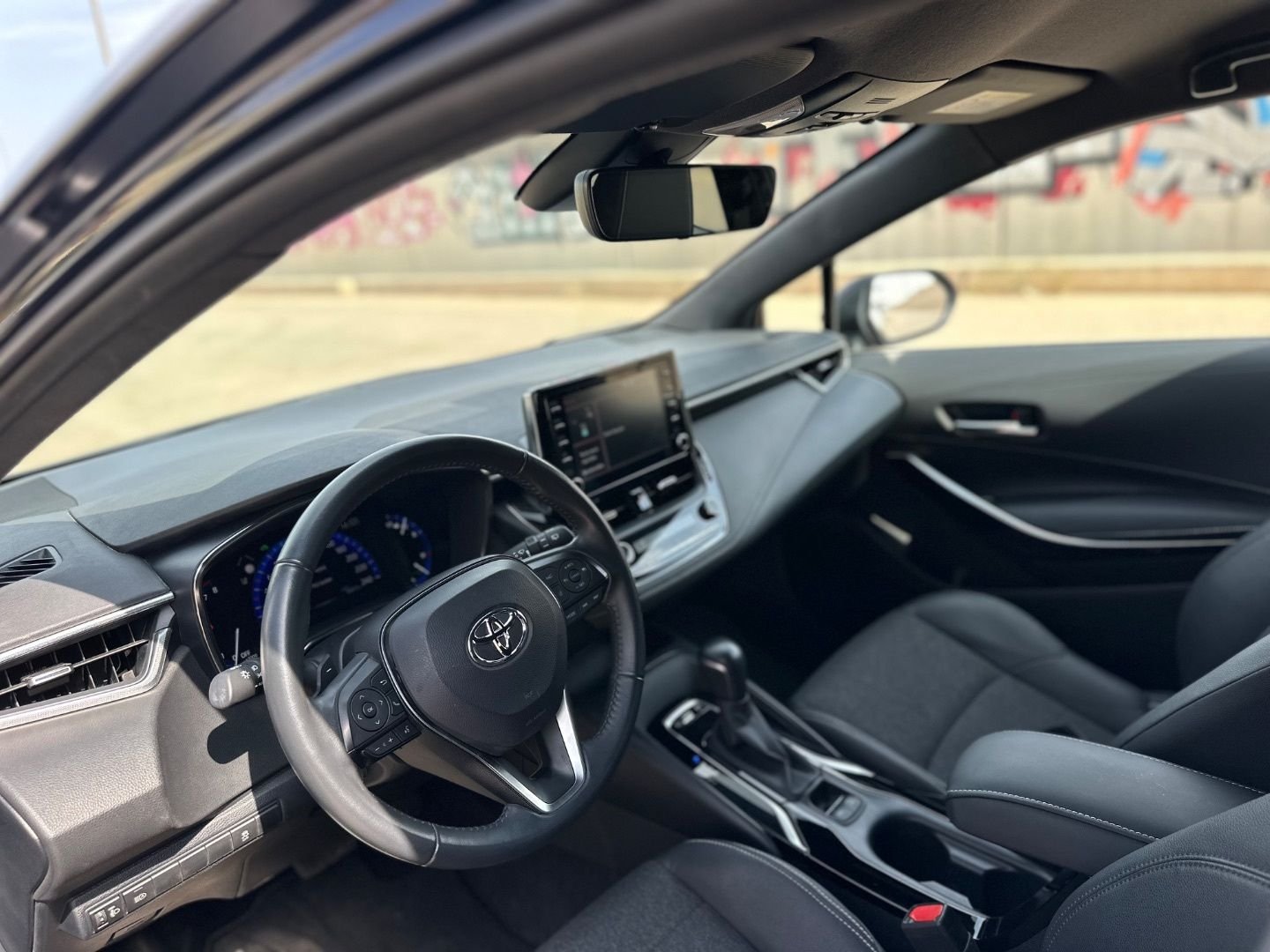 TOYOTA COROLLA 200H Hybrid Touring