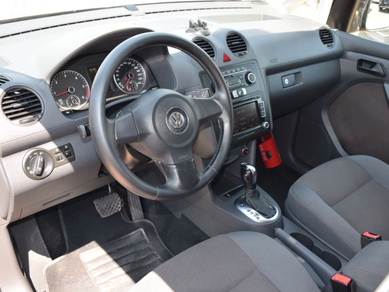VOLKSWAGEN Caddy Kombi 1.6Tdi DSG