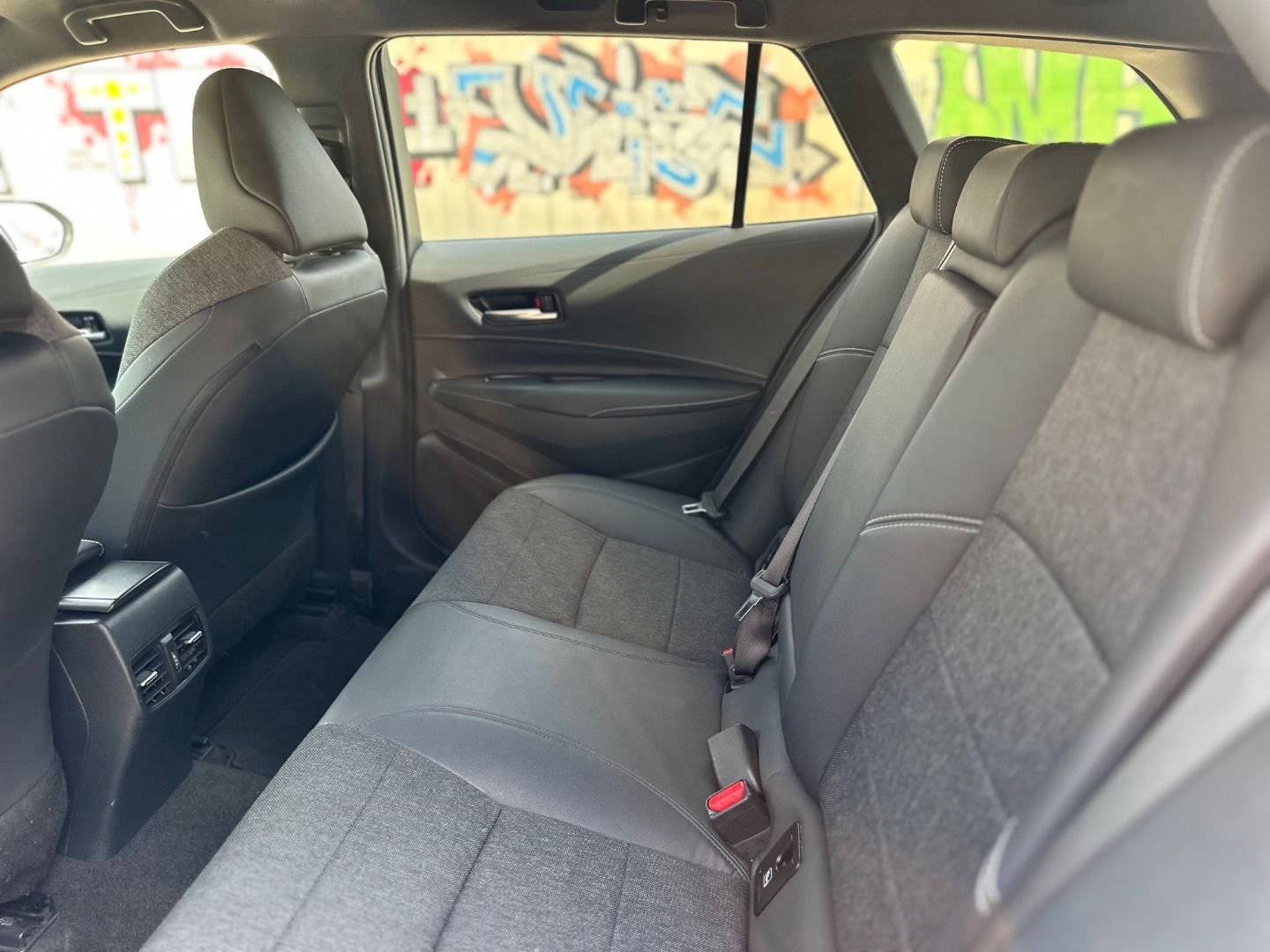 TOYOTA COROLLA 200H Hybrid Touring