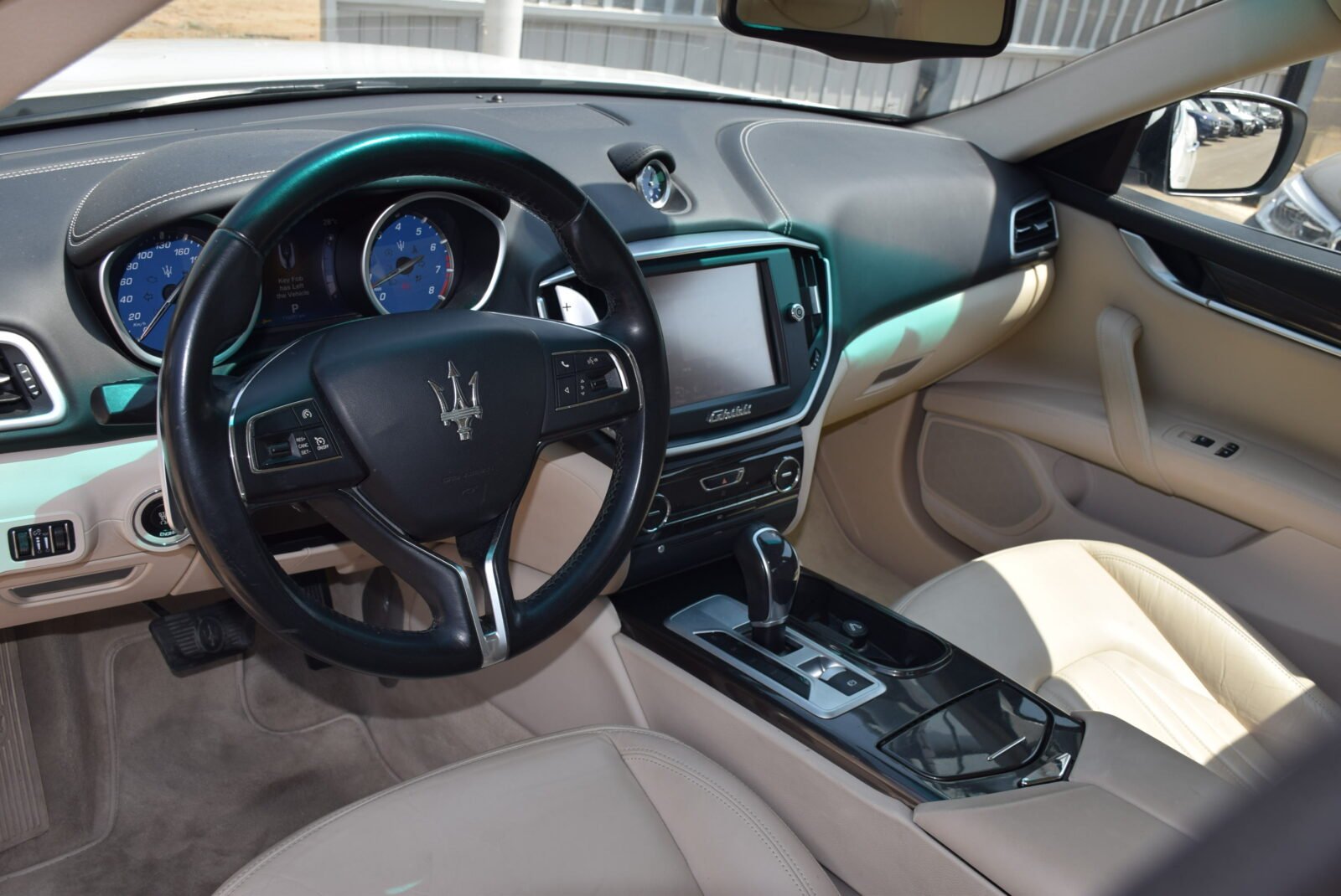 MASERATI GHIBLI Q4
