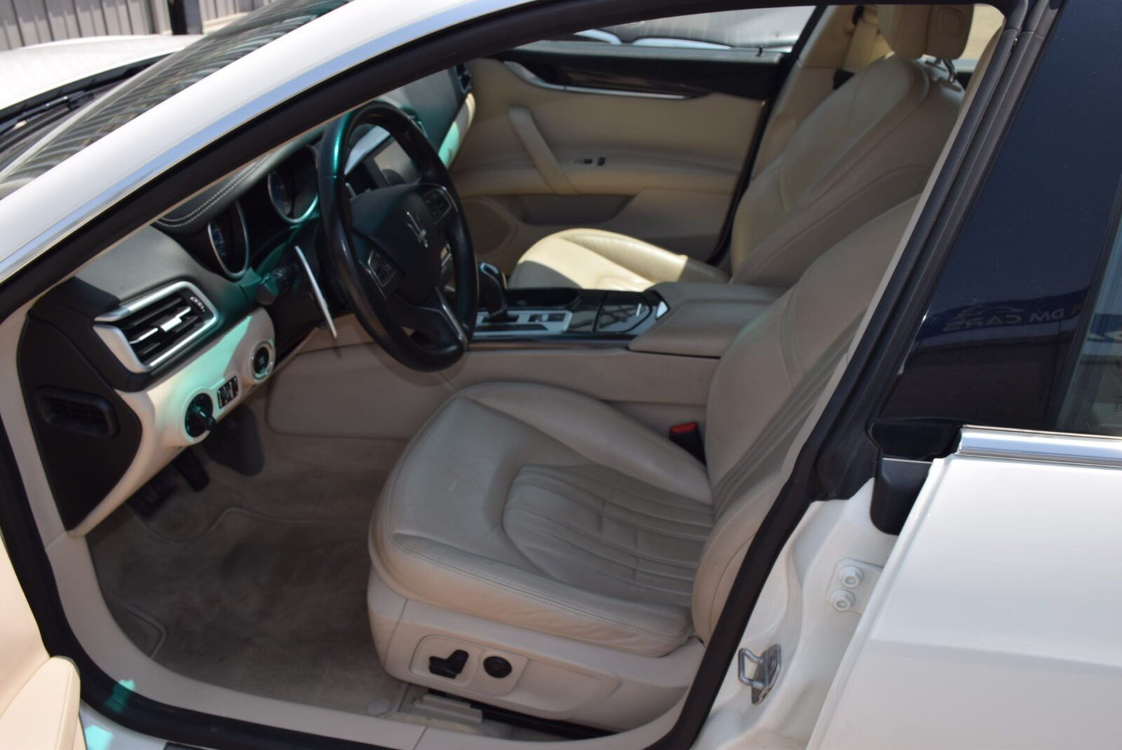 MASERATI GHIBLI Q4