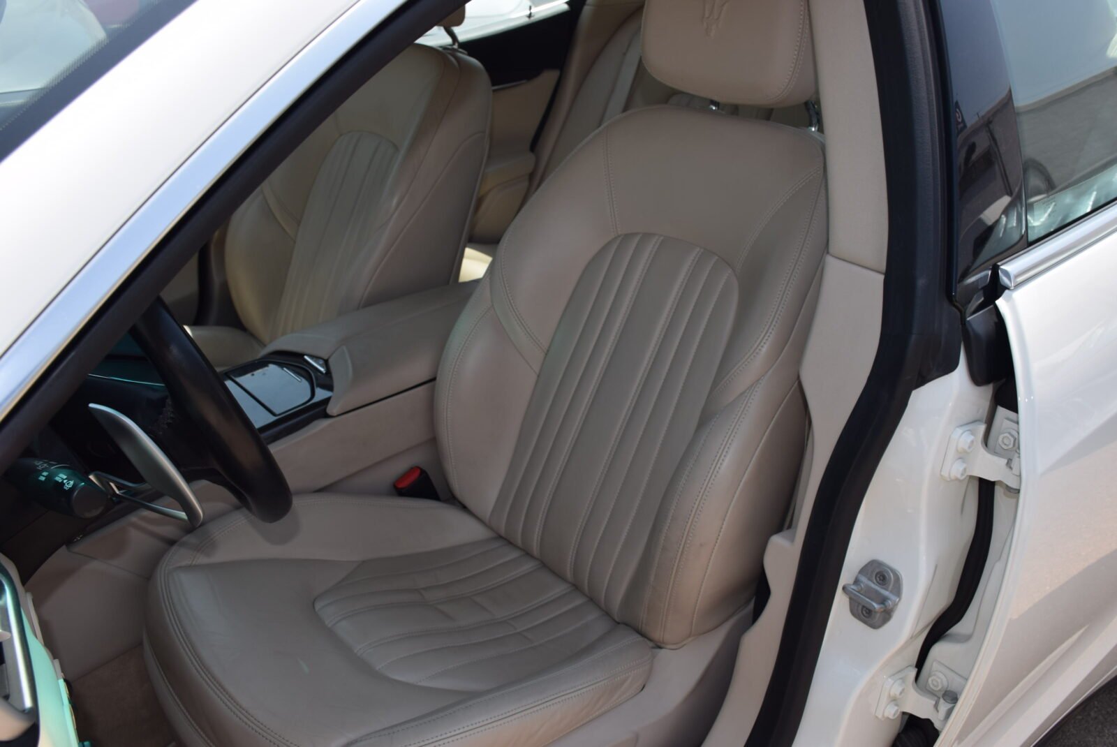 MASERATI GHIBLI Q4