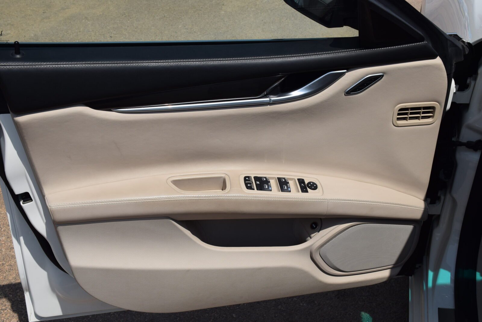 MASERATI GHIBLI Q4