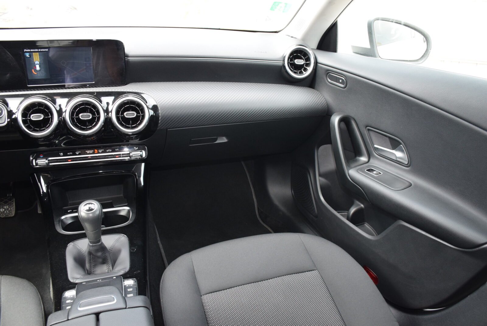 MERCEDES-BENZ Clase CLA CLA 180 d Shooting Brake