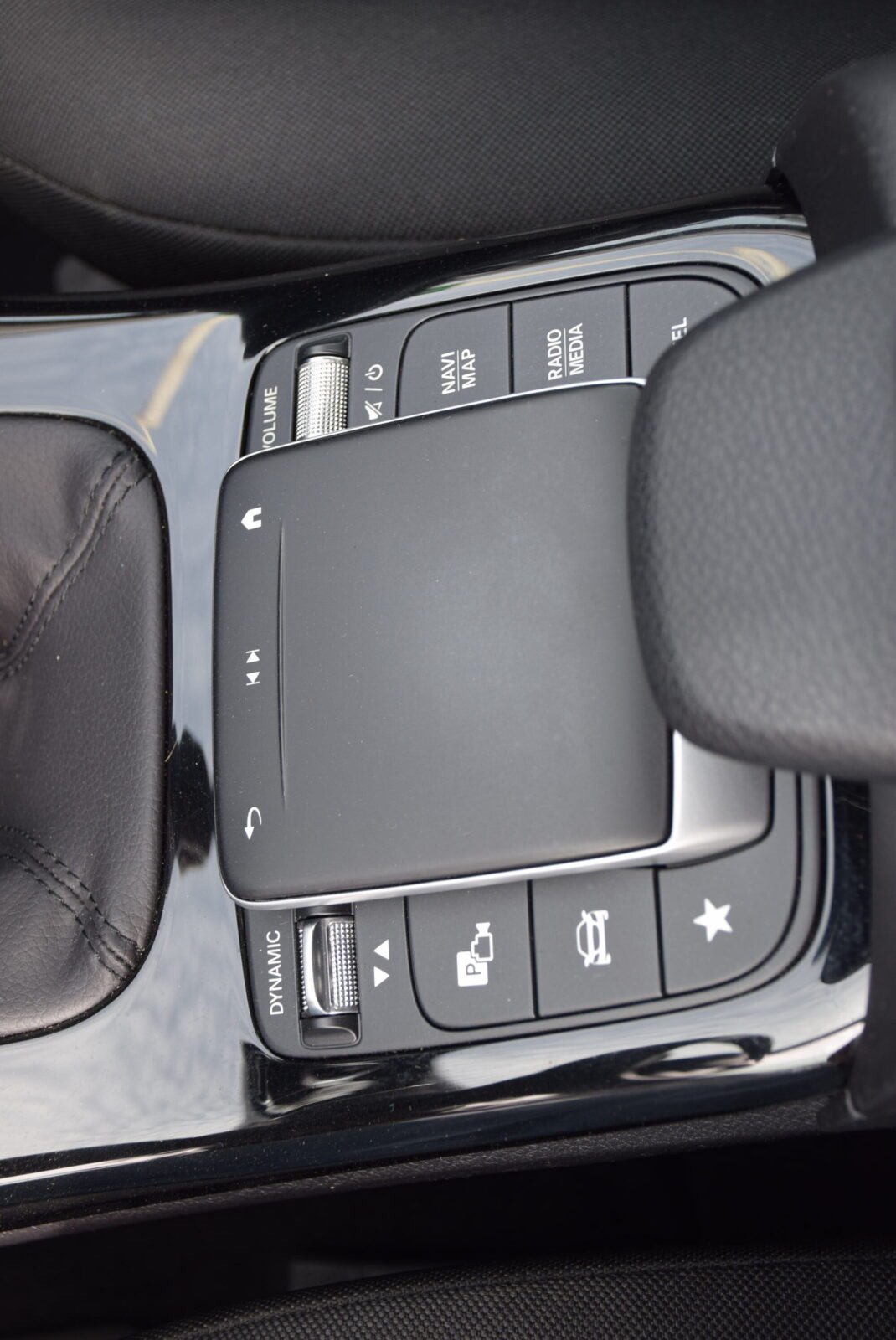 MERCEDES-BENZ Clase CLA CLA 180 d Shooting Brake