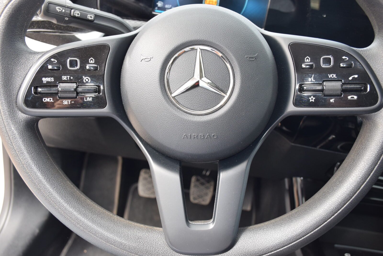 MERCEDES-BENZ Clase CLA CLA 180 d Shooting Brake