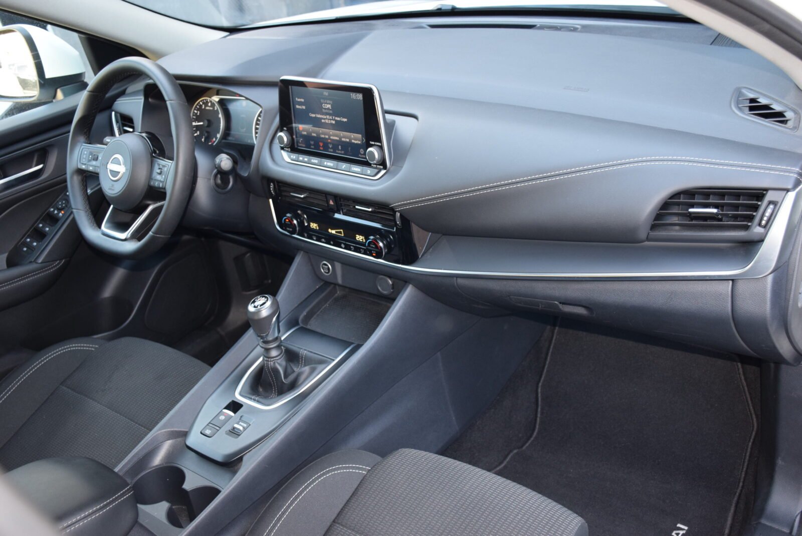 NISSAN QASHQAI 1.3DIGT mHEV
