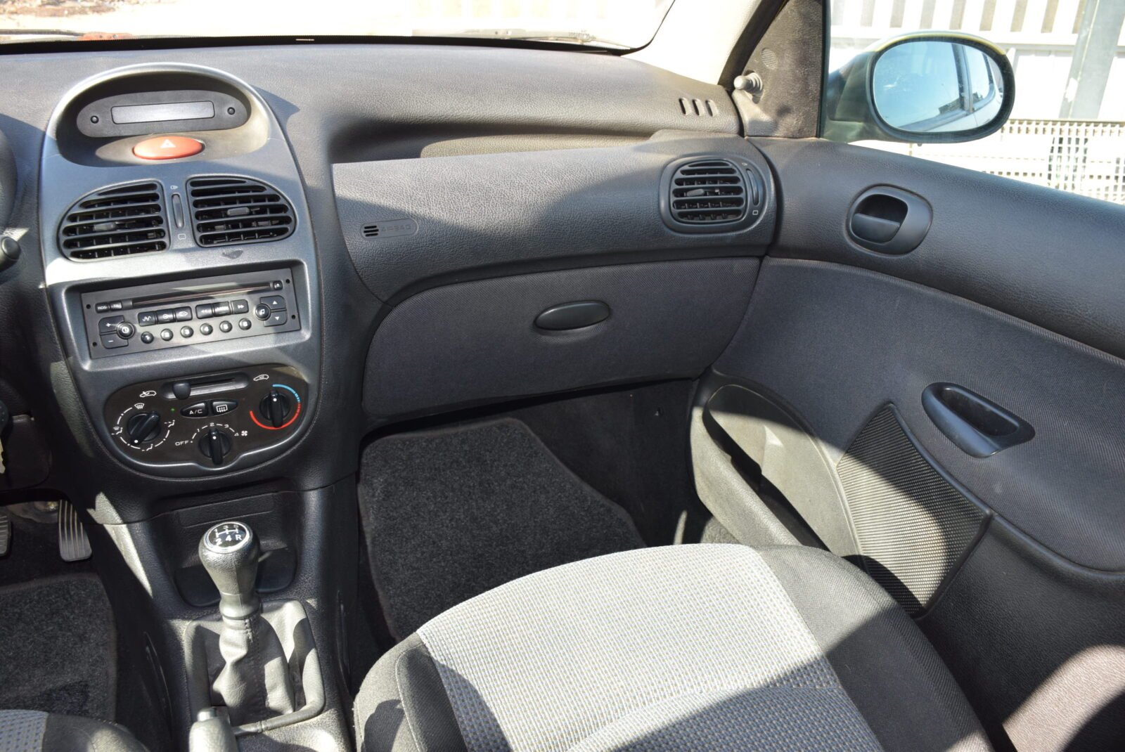 PEUGEOT 206 1.4HDi 