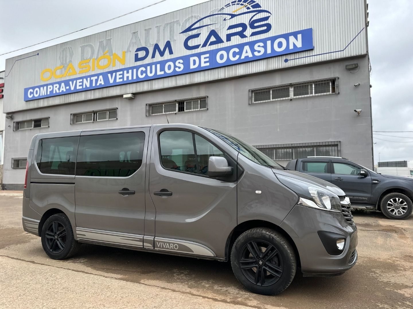 OPEL Vivaro Kombi 9 Plus