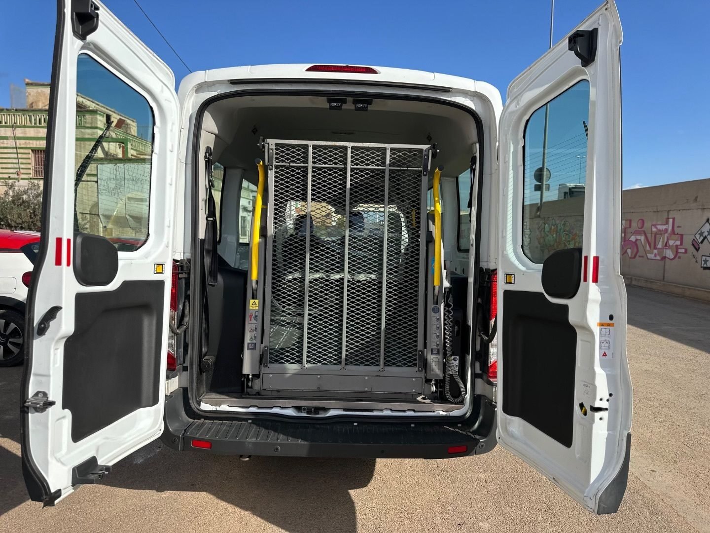 FORD Transit L2H2 Kombi 